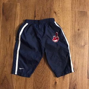 Nike Team genuine major league wind pant 6/9 mos.